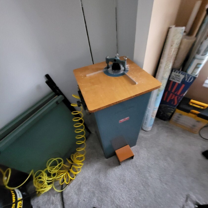 Lassco Wizer Pneumatic Cornerounder Corner Cutter Rounder