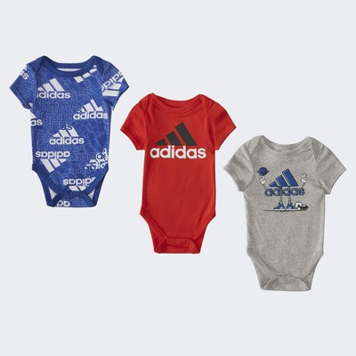 

Боди с короткими рукавами и открытыми плечами adidas, комплект из трех детских вещей