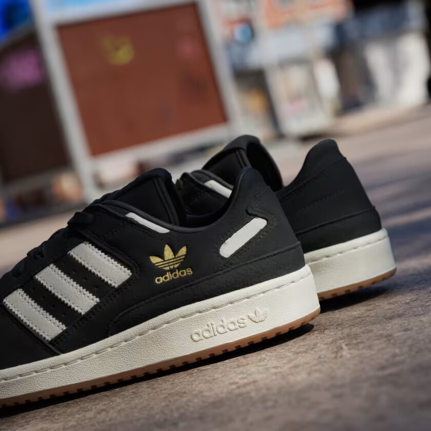 Мужские кроссовки adidas Forum Low CL IF9680 Core Черный / Слоновая кость / Ivory