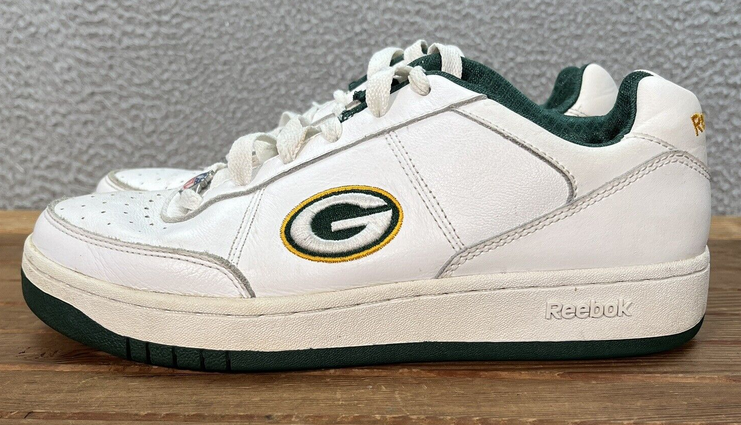 Green Bay Packers Shoes Mens 7.5 White Green Yellow Reebok