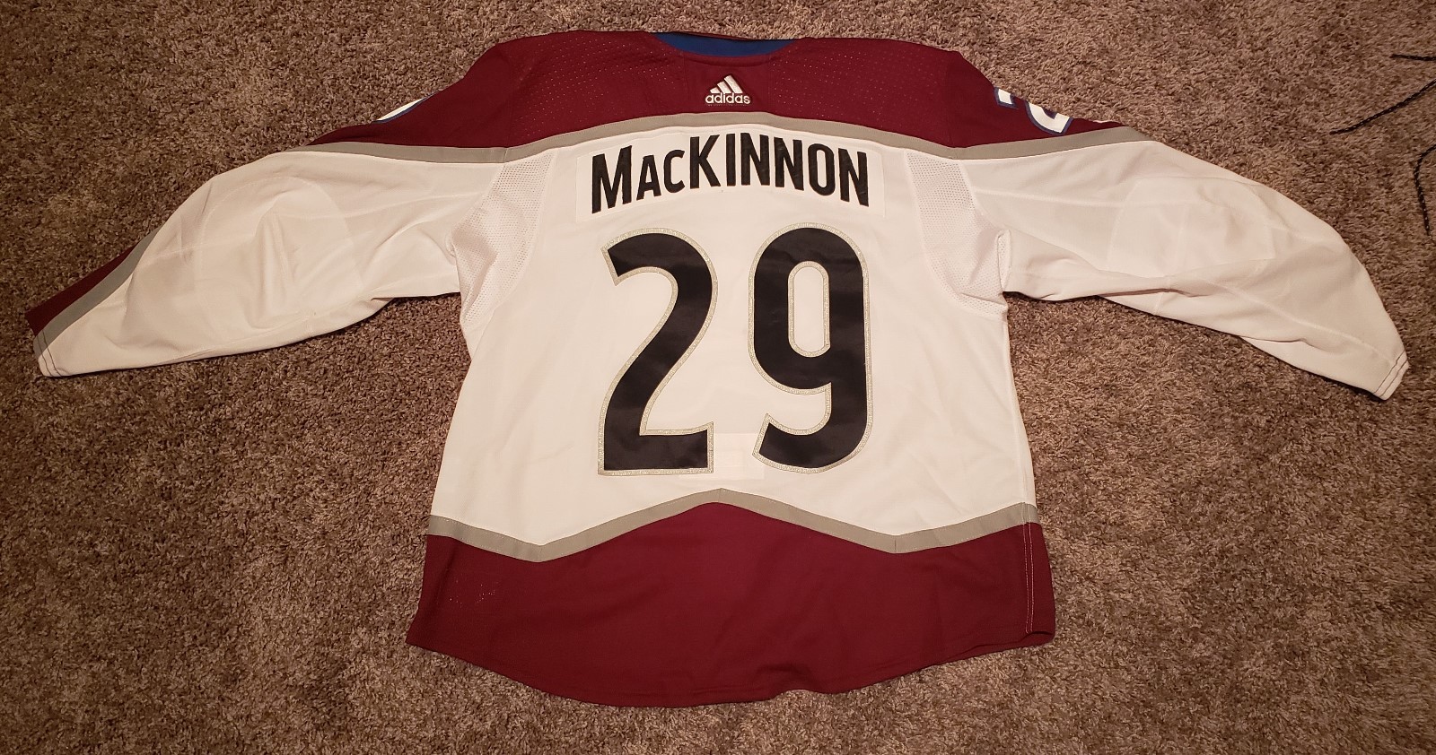 2017-18 Nathan Mackinnon Game Used Worn Jersey Colorado Avalanche Avs Team COA