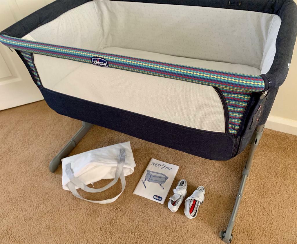 Chicco Next2Me Side Sleeping Crib Next to Me Crib Denim (Special Edition) in Chesterfield