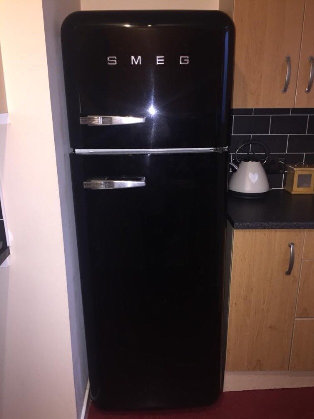 Black Gloss Smeg Fridge Freezer 1950s Retro Style FAB30NE5 in