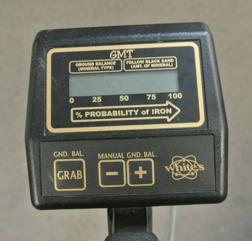 WHITE'S TWIN D GOLDMASTER METAL DETECTOR (245382-1 MTN)