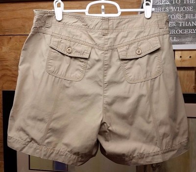 VAN HEUSEN WOMEN'S BERMUDA SHORTS FRONT & BACK POCKETS SIZE 10 LIGHT TAUPE (844)
