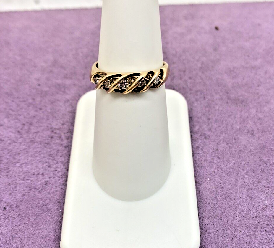 14kt Yellow Gold .20 CTW I1, I Wrapped Diamond Band Size