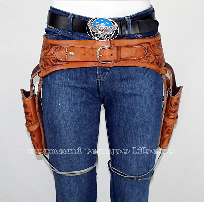 vintage leather western gun belt 値下げ！ Western Gun Belt - Brown - 2 1/2