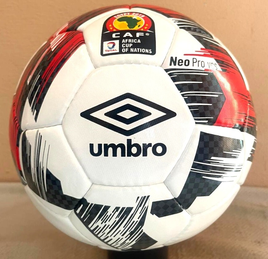 UMBRO Neo Pro soccer ball size .5 OMB FIFA Approved | eBay