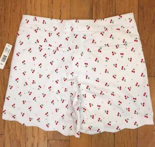New Direction Ladies shorts Size 6 White with Cherries, Scalloped Hem NWT