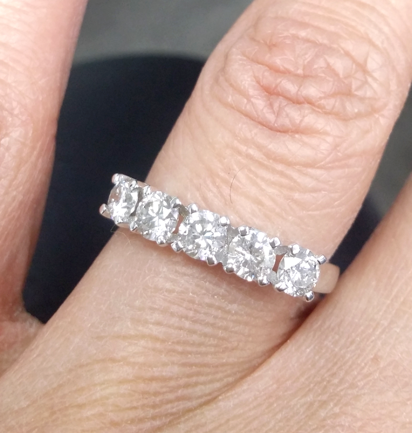Pre-owned Handmade Steal Deal 1.05 Carat Natural Diamond Five Stones Wedding Band Ring 14k Gold In White