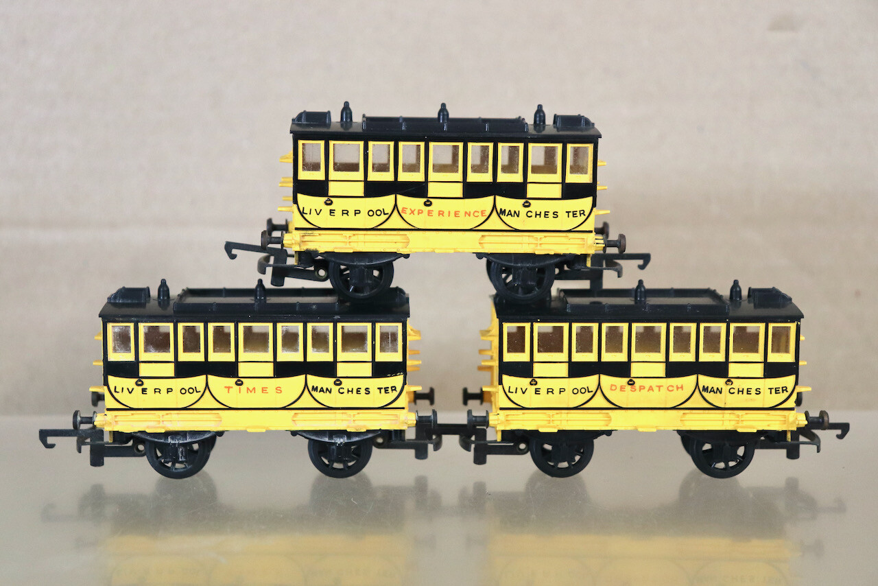 hornby パーシー Hornby Railways Thomas Tank Engine and Friends Percy R350
