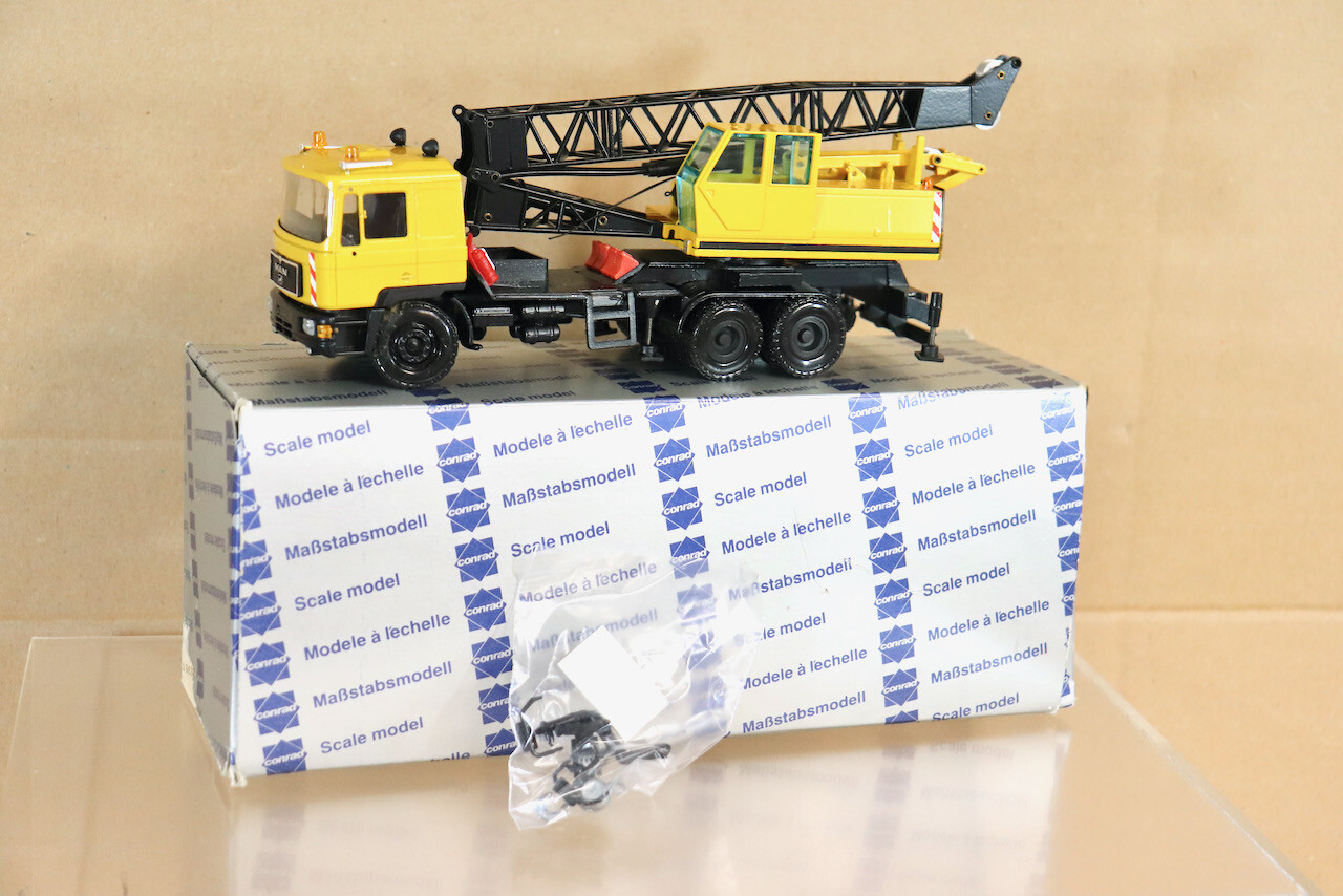 1/50 Conrad MAN TGS DOLL 長尺原木運搬トラック Conrad MAN TGS Roll-off Tipper 'Steinleitner' by Cranes Etc