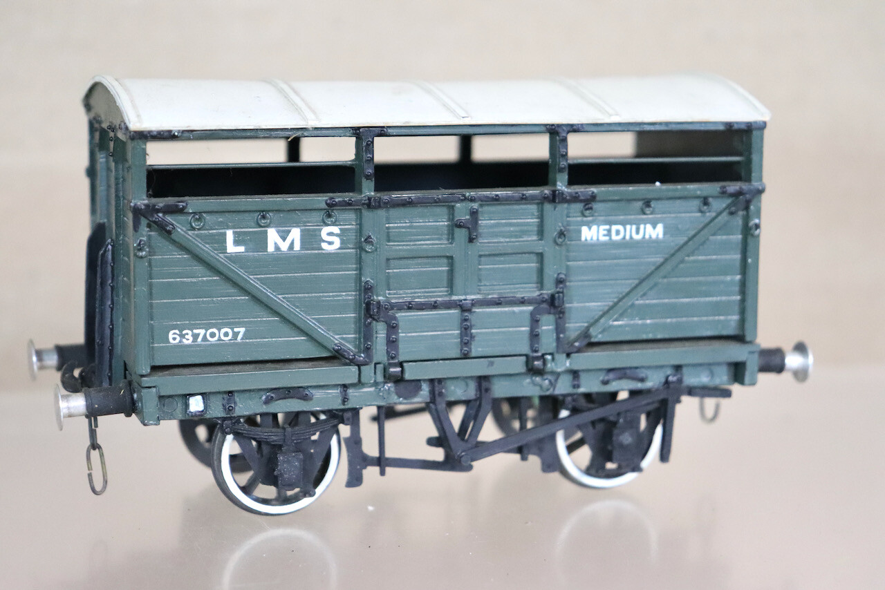 Aitch Mouldings Set Gebaut O Anzeige Lms Grau Medium Rinder