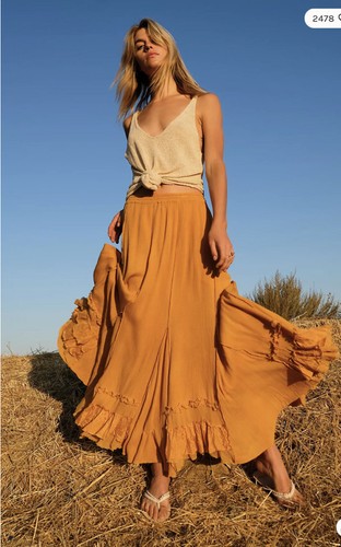 

Free People FP ONE Струящаяся макси-юбка макси с рюшами и рюшами в стиле бохо XXS 128 долларов США, Marigold