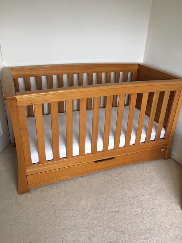 Mamas and Papas Ocean Cot/Cot Bed and Shelf (Oak) in Coventry, West