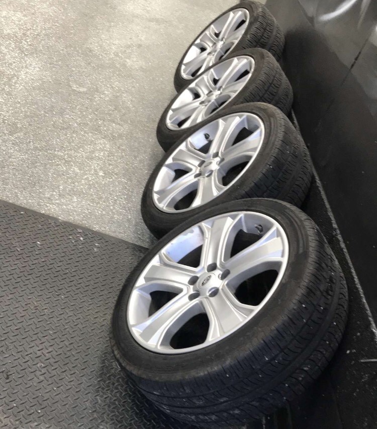 20” GENUINE ALLOYS & TYRES RANGE ROVER SPORT & VW TRANSPORTER in