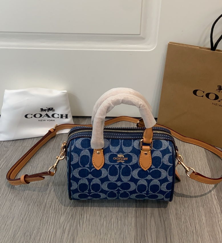 COACH Mini Rowan Crossbody Bag Signature Denim Natural CY742 COACH Mini Rowan Crossbody Bag Signature Denim Natural CY742