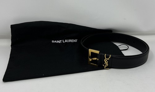 Yves saint Laurent Belt黒レザー ベルト 金色バックル Saint Laurent Logo Leather Belt in Black | FWRD
