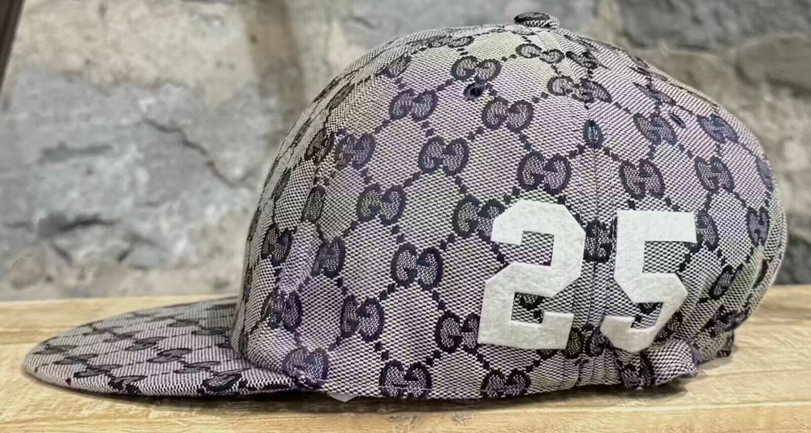 GUCCI 'GG Patch Logo Jacquard' Cotton Canvas Baseball Cap GUCCI 'GG Patch Logo Jacquard' Cotton Canvas Baseball Cap