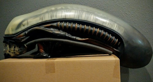 Rare Sideshow HCG Life size Alien Bust