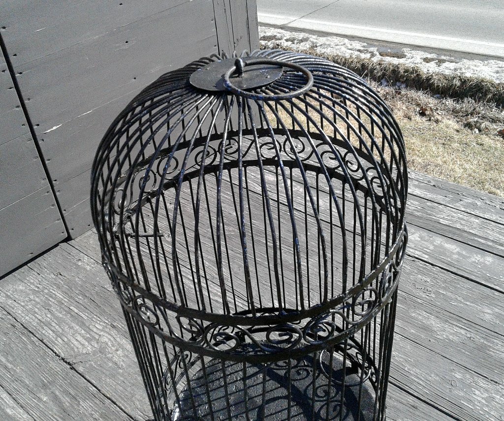 Large Vintage Ornate Iron Rustic Bird Cage With Dome Top Garden Art