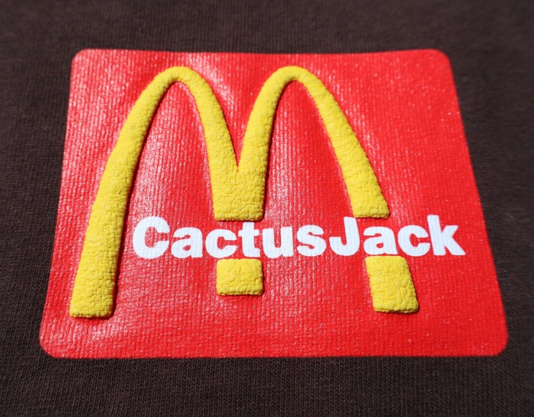 人気話題コラボTravis Scott x McDonald's Sesame Inv Tee Black Travis Scott Cactus Jack x McDonald's SESAME INV T-SHIRT III