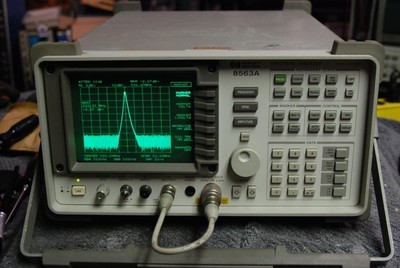 HP 8563A Spectrum Analyzer 9kHz - 26.5GHz Nice Analyzer