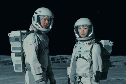 (未使用･未開封品)　Stilles Meer: Silent Sea [DVD] qdkdu57 その他 Stilles Meer: Silent Sea [DVD] dwos6rj ENGLISH DUBBED