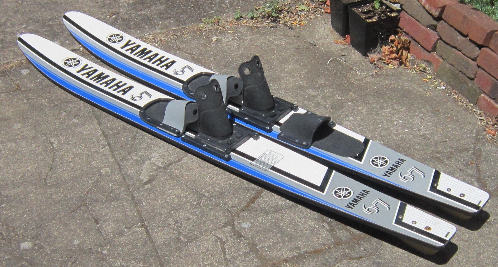 Pair of YAMAHA '67' WATER SKIS Excellent Condition 67