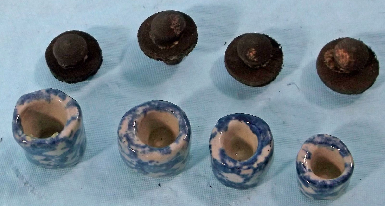 DOLLHOUSE MINIATURE HANDCRAFTED CERAMIC BLUE/WHITE SPONGE CANISTER 4 pc. SET