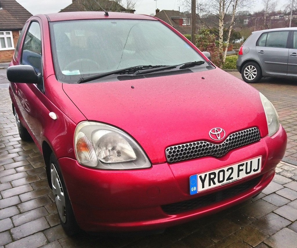 Toyota yaris 2002