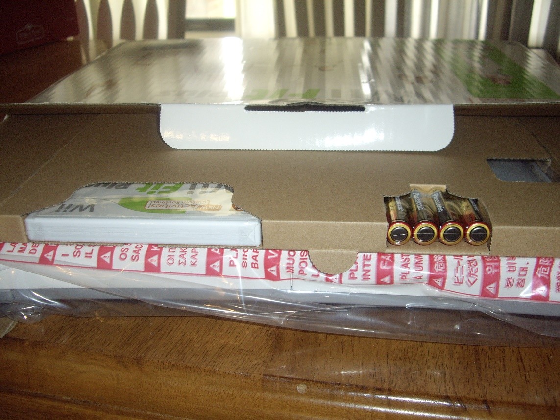 NEW Nintendo Wii Fit Plus Balance Board with Game