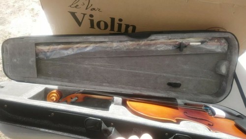 Le'Var 4/4 Student Violin