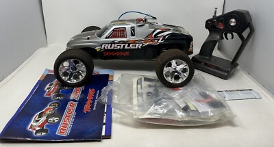 Traxxas Rustler 3705 Radio Controlled Truck No Battery But Has Extras 