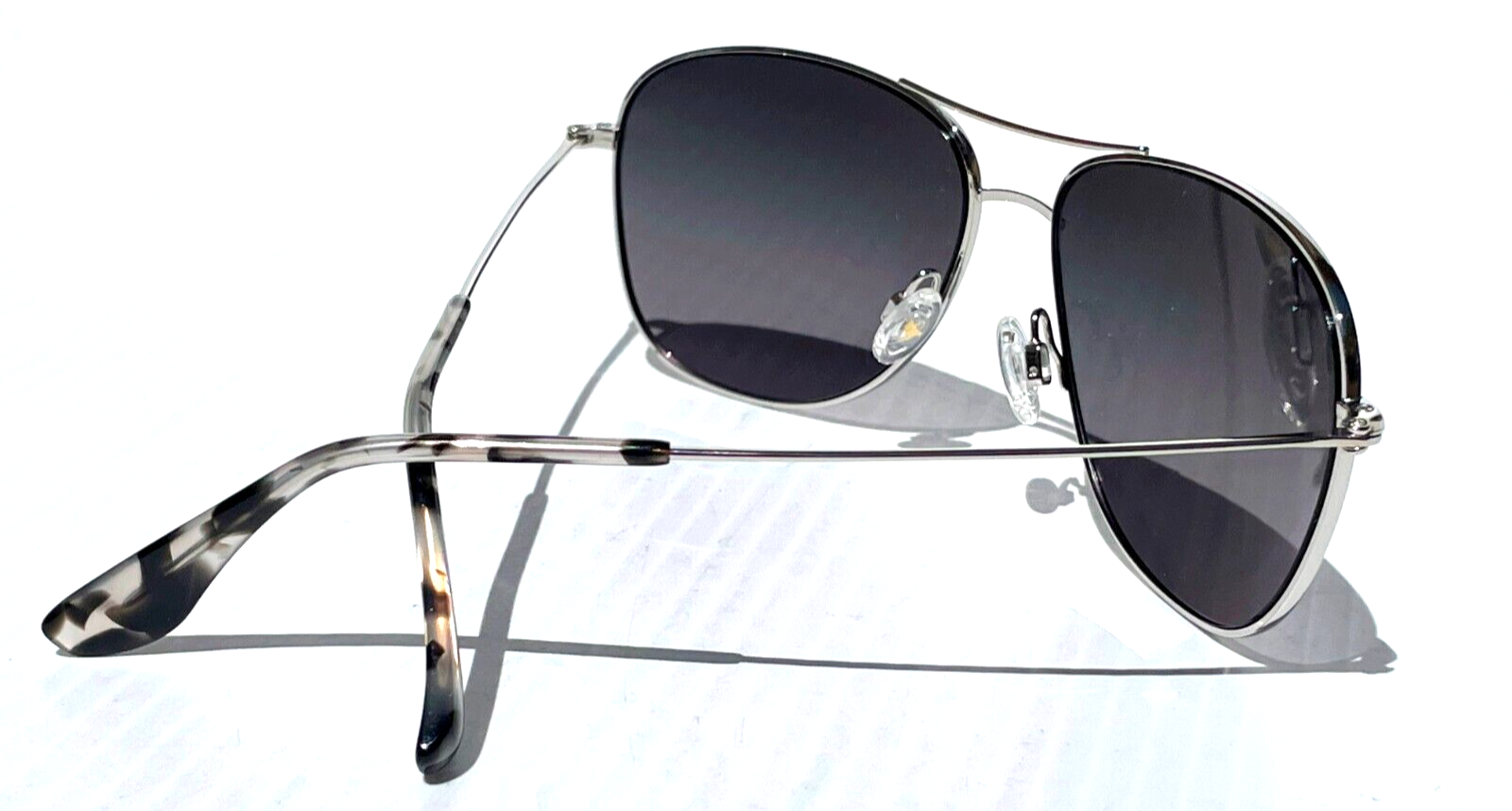 Pre-owned Maui Jim Cliff House Silver Polarized Grey Lens Sunglass Gs247-17 In Gray