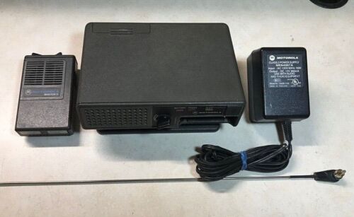  Motorola Minitor II VHF 2-Channel Pager with Amplified Charger & Antenna
