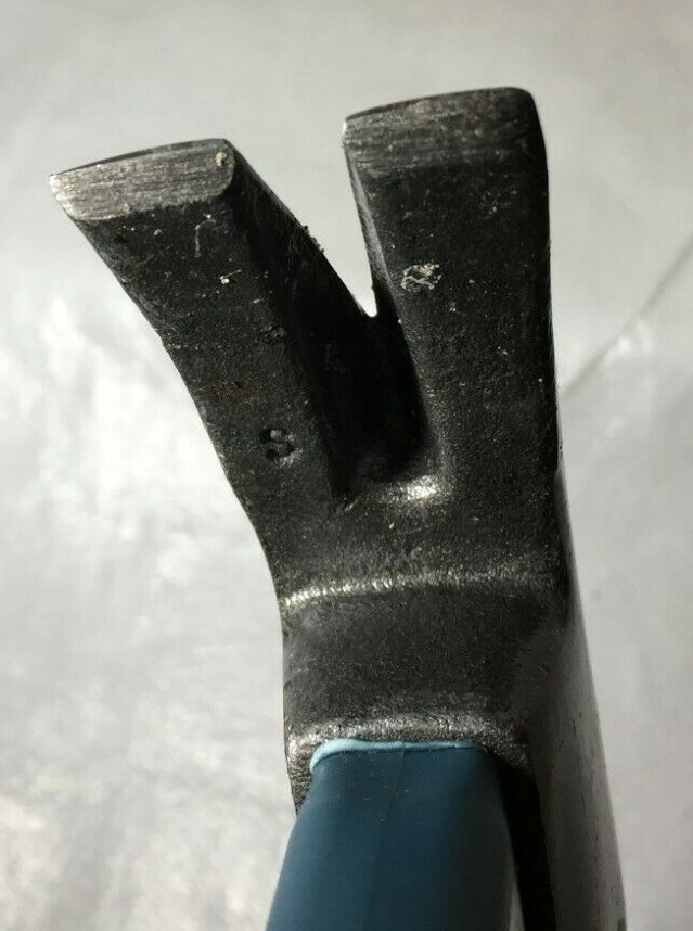 ANVIL 16 oz Curved Fiber Glass Claw Hammer Durable Resistant Handle