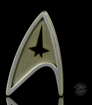 Star Trek Beyond Command Badge QMx magnetic pin out of production