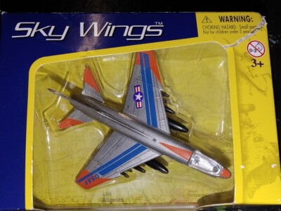 Motor Max Sky Wings A-7 Corsair II Die cast Plane-Many Die Cast Vehicles