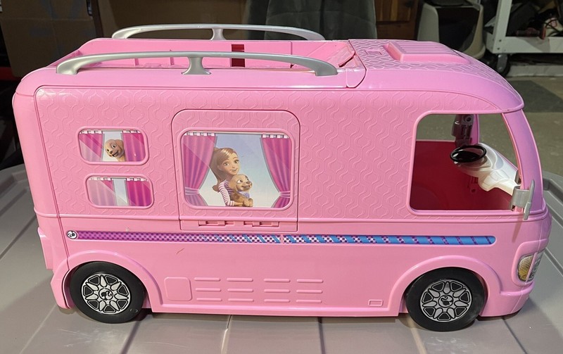 Barbie FBR34 Dream Camper RV Motorhome Pink 2017