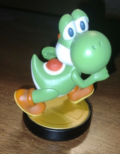 Super Smash Bros. Yoshi Amiibo Nintendo Switch Wii U 3DS US