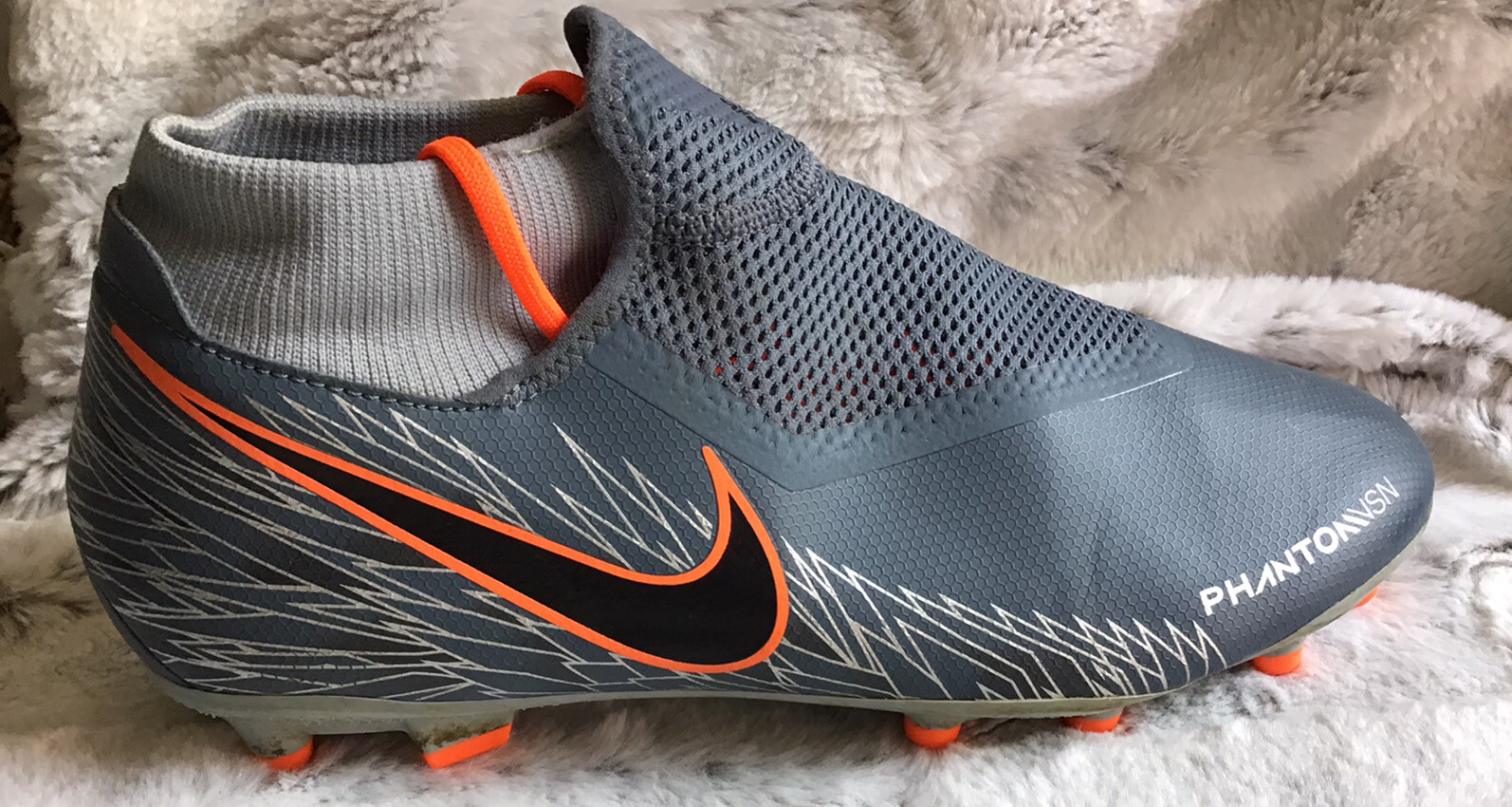 nike phantom vision