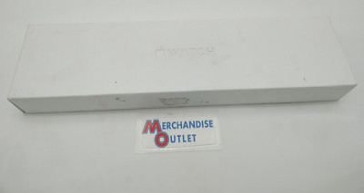 Apple Watch Series 8 (GPS) 45 mm Aluminum Case with Starlight Sport Band -...