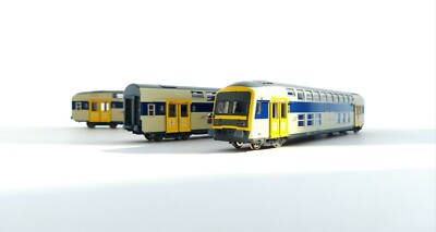 Vitrains 1124 Set Vo2n Pilot + Intermediate Livery White/Blue Nord Pas De Calais