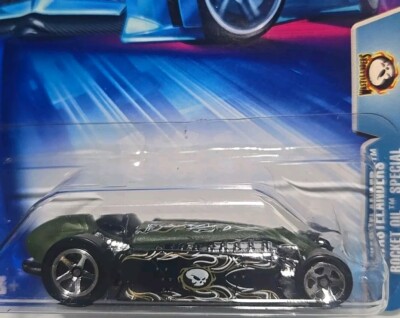 Hot Wheels 2004 #164 Wastelanders Rocket Oil Special 