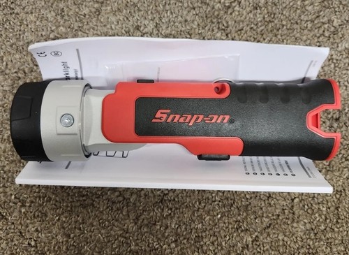 Snap-on LED フラッシュライト 500 Lumen Dual-Sided Mini Flex Light (Red) | ECARL032R