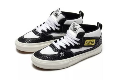 Vans x Carpet Company Skate Half Cab Mens Size 10.5 Black/Marshmallow