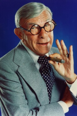GEORGE BURNS HOLDING CIGAR COLOR 24x36 inch Poster PRINT
