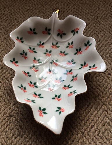 Vintage Lefton Dish Bowl Christmas Holiday Trinket Holly Leaf