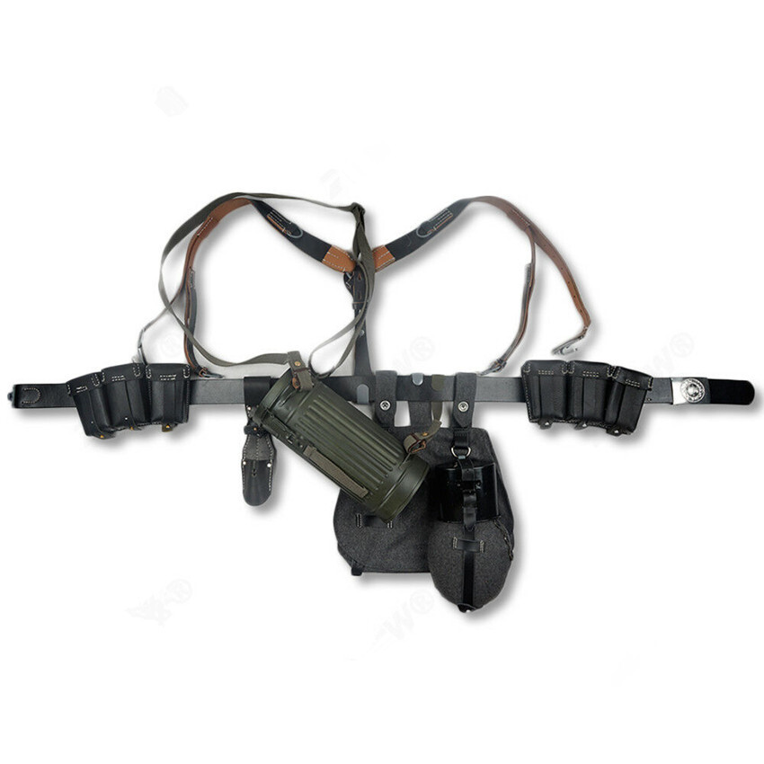 WW2 German Army 98K Leather Pouch Equipment Combination